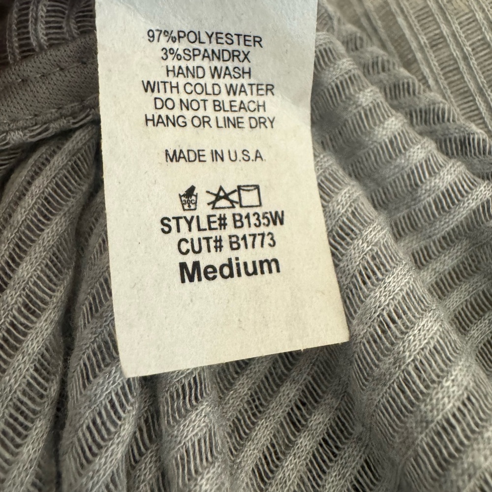 Gray Ribbed Long Sleeve Top - Picture 2 of 6